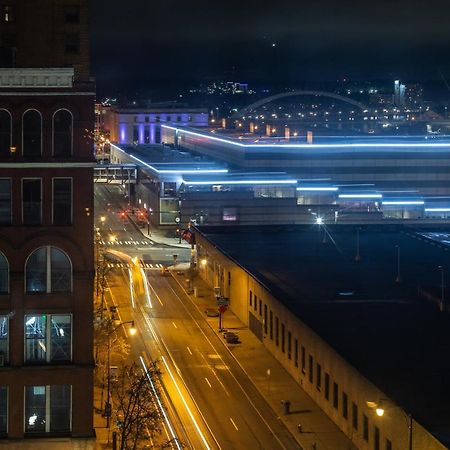 Apartamento King Bed W/ Panoramic Views Of Dt! Rochester Exterior foto