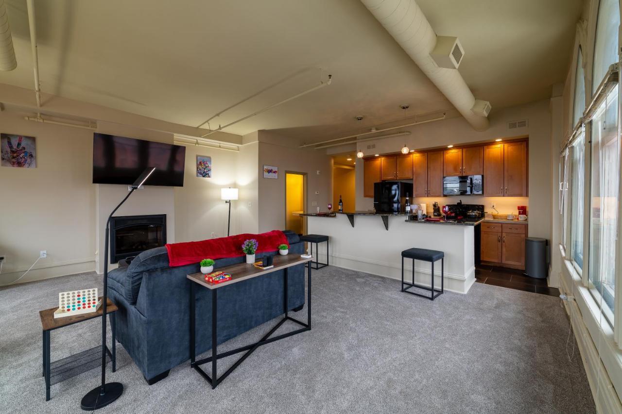 Apartamento King Bed W/ Panoramic Views Of Dt! Rochester Exterior foto